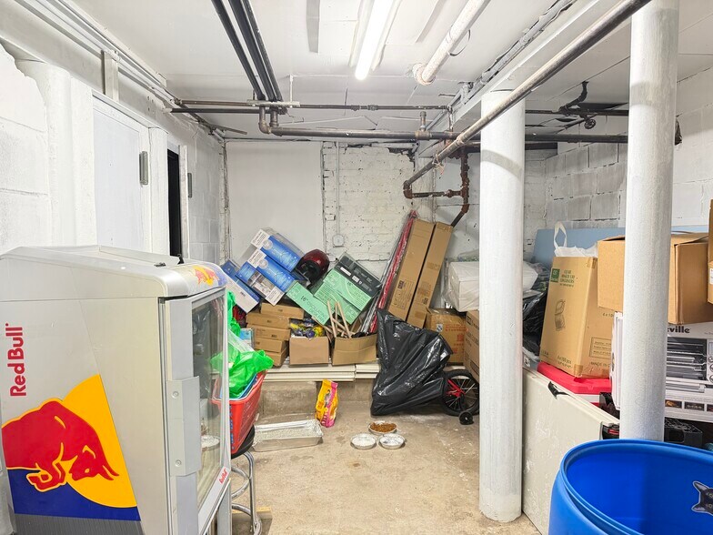 More Photos Of 4810 69th St, Woodside Storefront Retail Residential For Sale