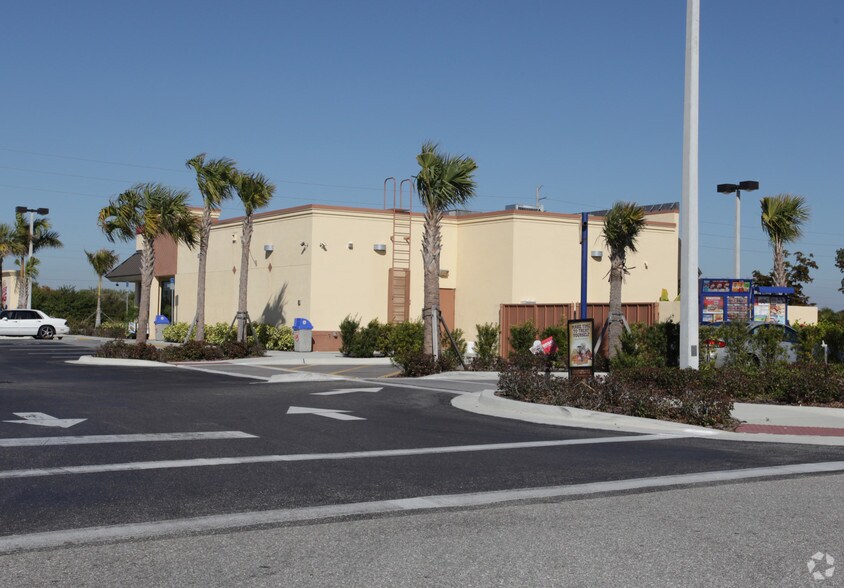 More Photos Of 12531 S Mccall Rd, Port Charlotte Fast Food For Sale