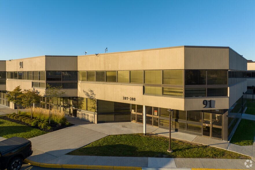 More Photos Of 87 Skyway Ave, Toronto Unknown For Lease