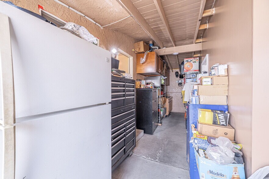 More Photos Of 15723 Kadota St, Sylmar Land For Sale