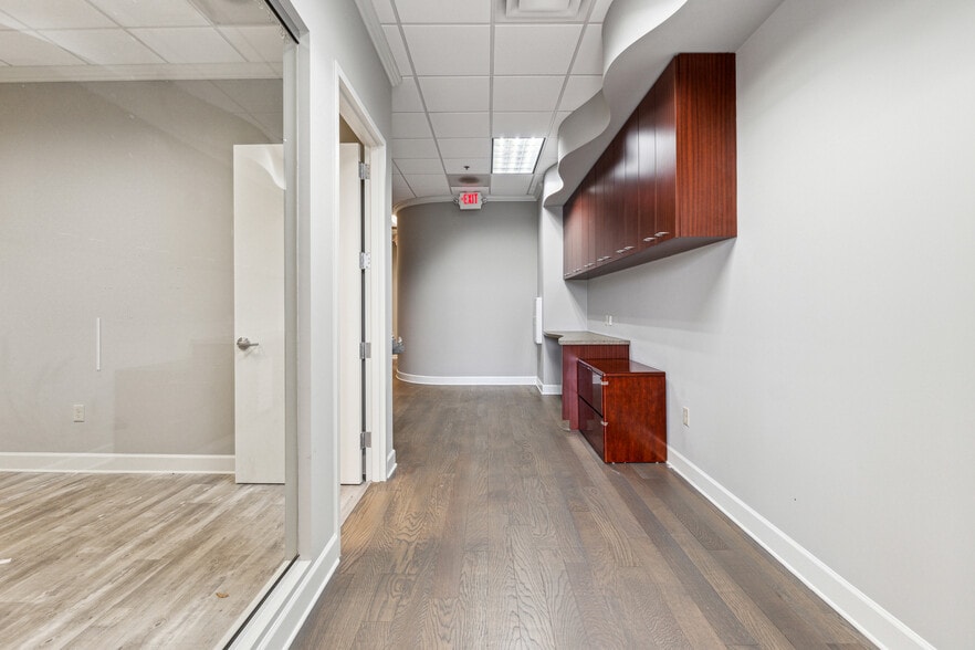 More Photos Of 1300 Peachtree Industrial Blvd, Suwanee Storefront Retail Office For Sale