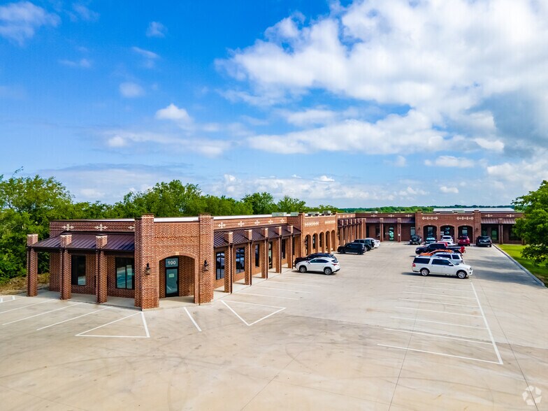 More Photos Of 3348 Peden Rd, Fort Worth Coworking Space