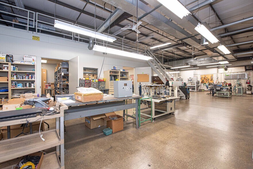 More Photos Of 2105 Production Dr, Louisville Manufacturing For Sale