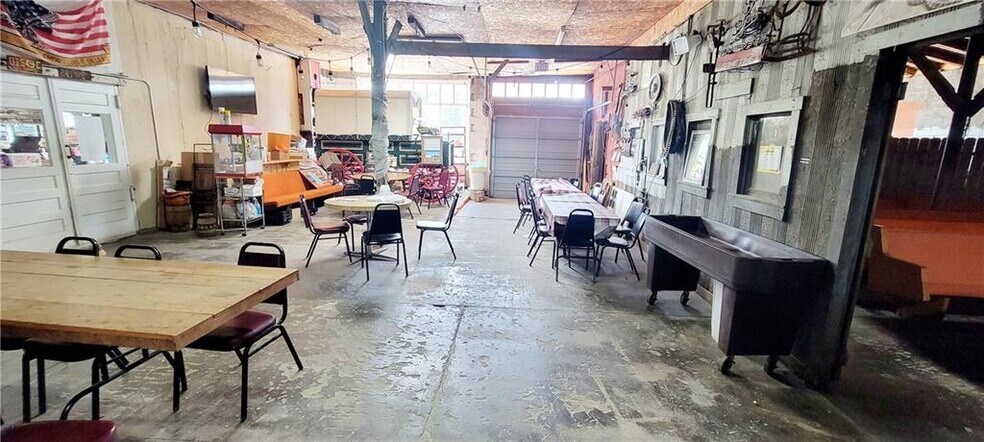 More Photos Of 86 3rd St, Moran Convenience Store For Sale