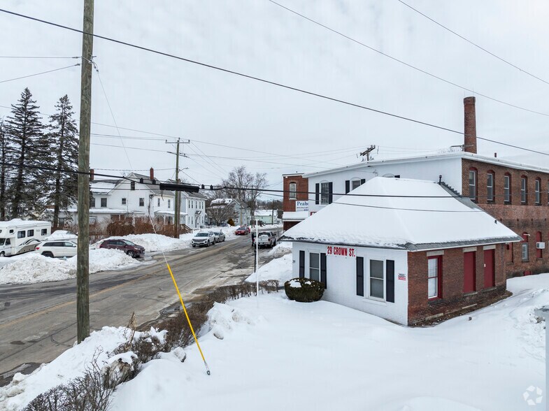 More Photos Of 29 Crown St, Nashua Manufacturing For Lease