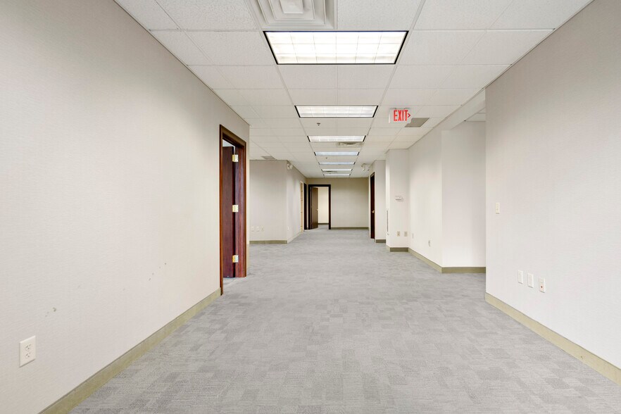 More Photos Of 50 Beaver St, Albany Office For Lease