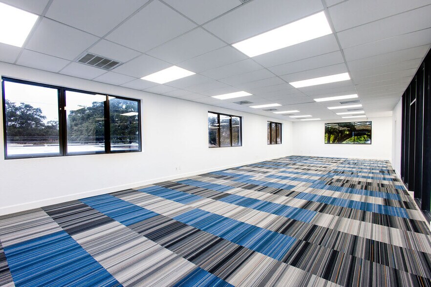 More Photos Of 8225 Westglen Dr, Houston Office For Sale