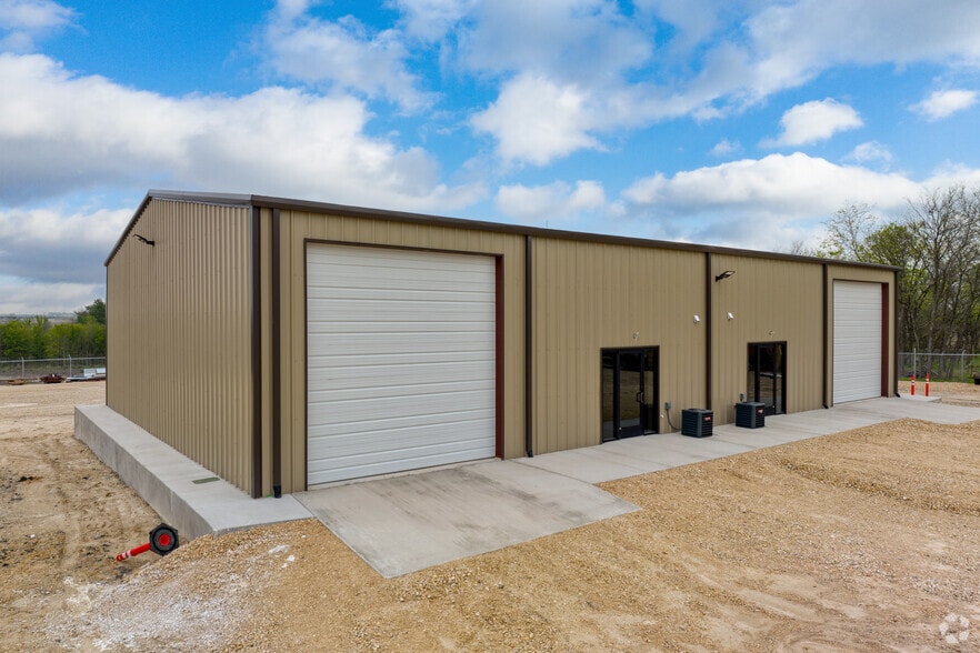 More Photos Of 9157 Farm to Market 436, Temple Warehouse For Lease