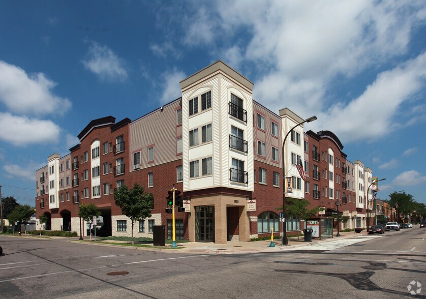 Primary Photo Of 1900 Central Ave NE, Minneapolis Apartments For Lease