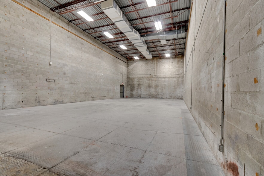 More Photos Of 3780 S Nova Rd, Port Orange General Retail For Sale