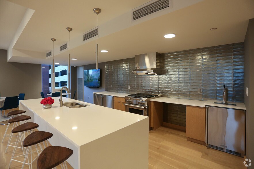 More Photos Of 25-45 N Central Ave, Clayton Apartments For Lease