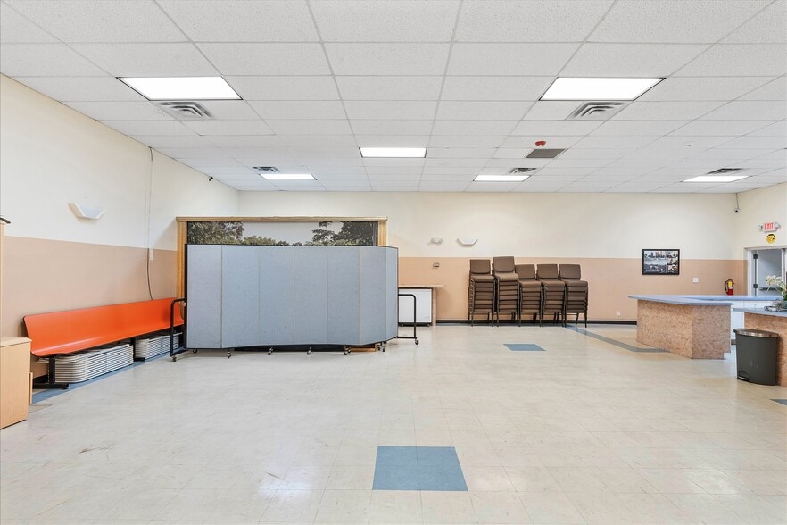 More Photos Of 2647-2699 N State Road 7, Lauderhill Storefront For Lease