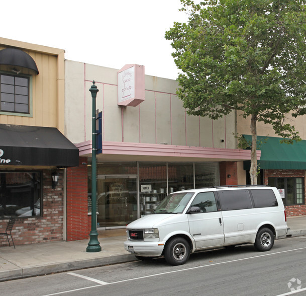 Primary Photo Of 23 Huntington Dr, Arcadia Storefront For Lease