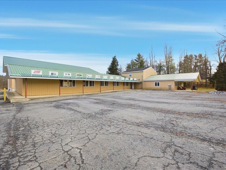 More Photos Of 300 Hudson Ave, Mechanicville General Retail For Sale