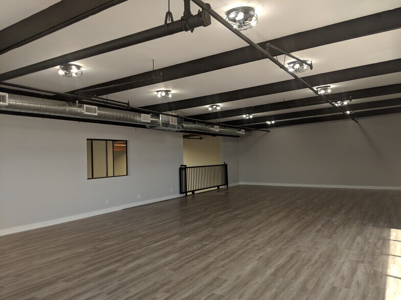 More Photos Of 511-571 5th St, San Fernando Manufacturing For Lease