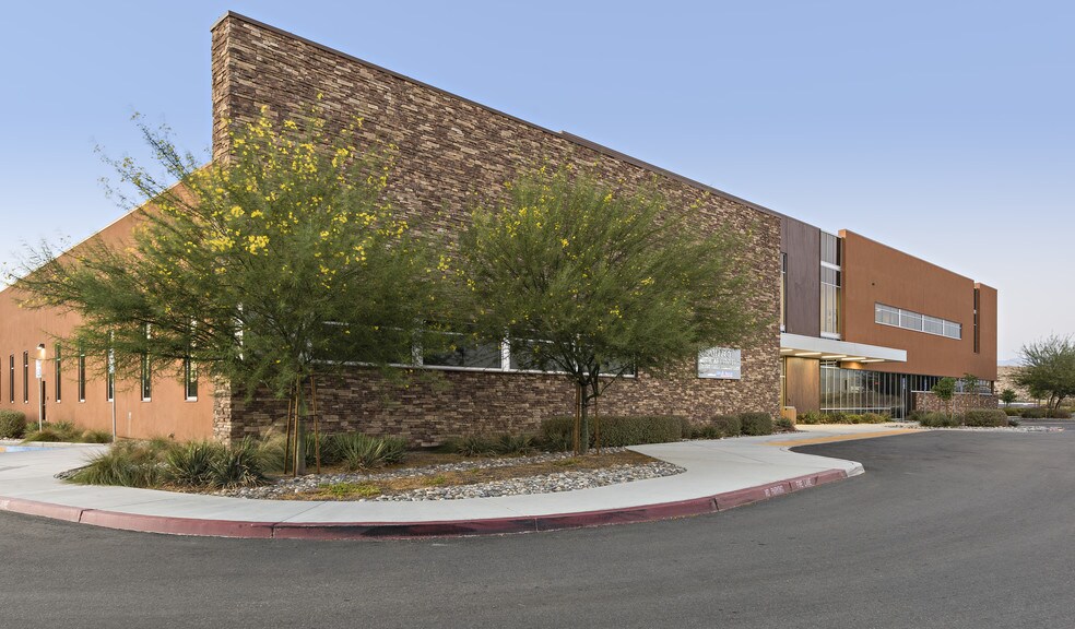 More Photos Of 4500 Morning Dr, Bakersfield Medical For Lease