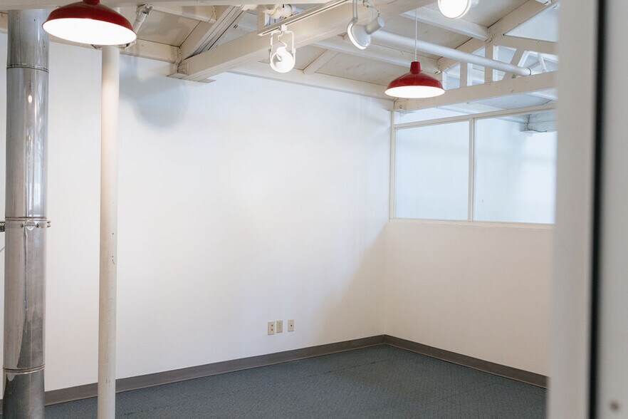 More Photos Of 2101 Jordan Ave, Juneau General Retail For Sale