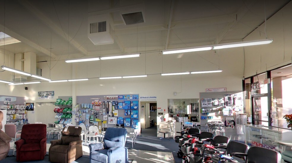 More Photos Of 1227 S Gene Autry Trl, Palm Springs Warehouse For Sale