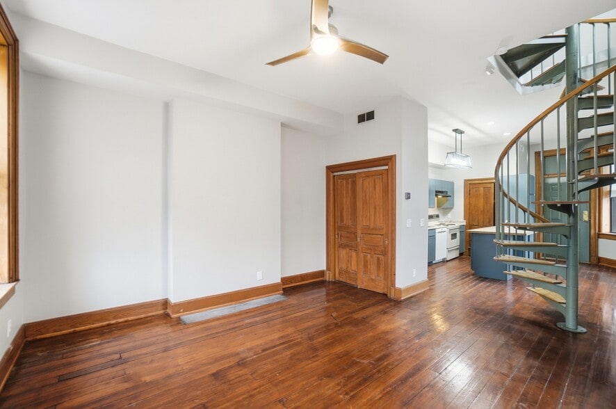 More Photos Of 428-430 Elizabeth St, Cincinnati Apartments For Sale