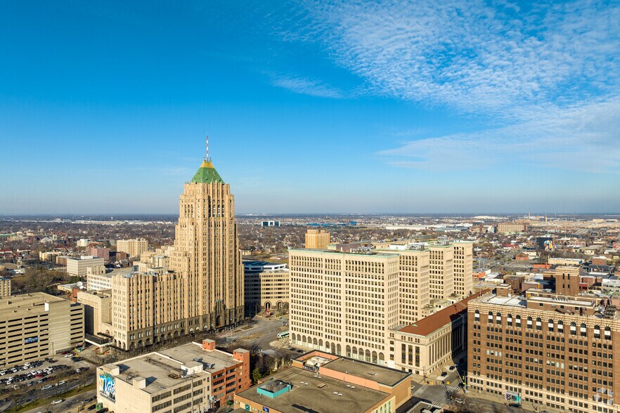 More Photos Of 3031 W Grand Blvd, Detroit Office For Lease