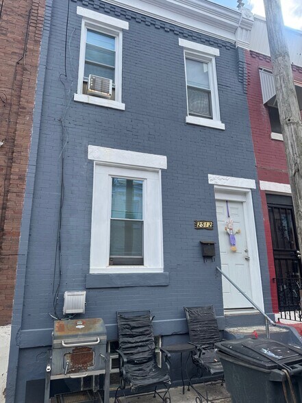 More Photos Of , Philadelphia Unknown For Sale