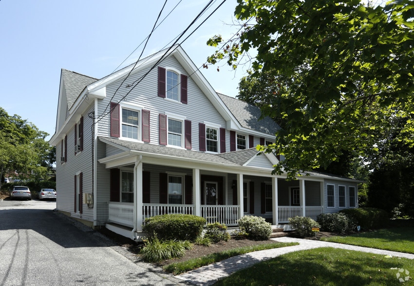 Primary Photo Of 54 E Water St, Toms River Office Residential For Lease