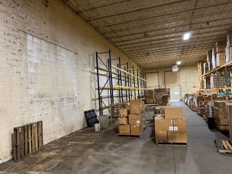 More Photos Of 380 73rd ½ Street, South Haven Manufacturing For Sale