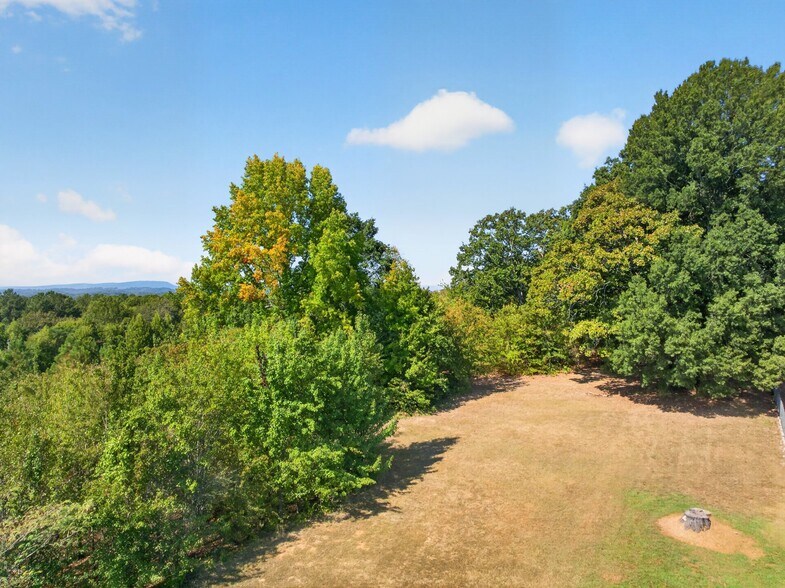 More Photos Of 5033 Hwy 58, Chattanooga Land For Sale