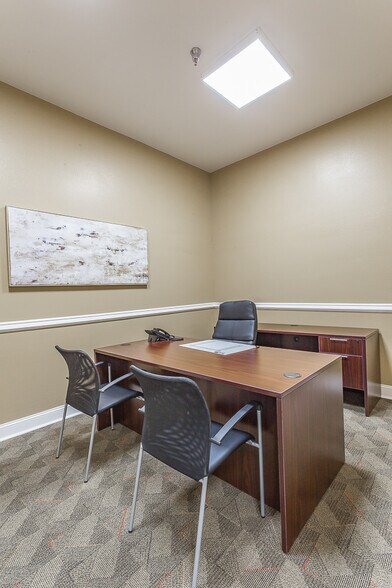 More Photos Of 506 Bear Creek Rd, Dalton Manufacturing For Sale