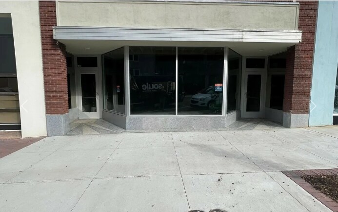 Primary Photo Of 422 E Capitol St, Jackson Storefront Retail Office For Lease