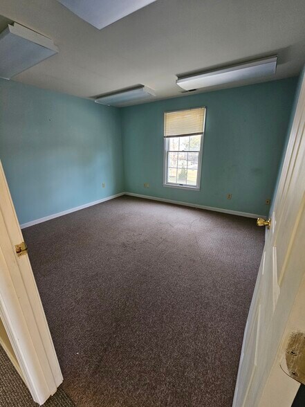 Primary Photo Of 104 Franklin St, Denton Loft Creative Space For Lease