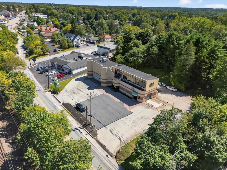 More Photos Of 514 E King Rd, Malvern Storefront Retail Office For Sale