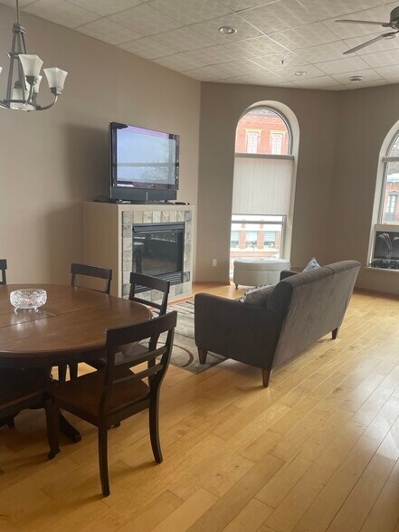 More Photos Of 123 A St, Mc Gregor Restaurant For Lease