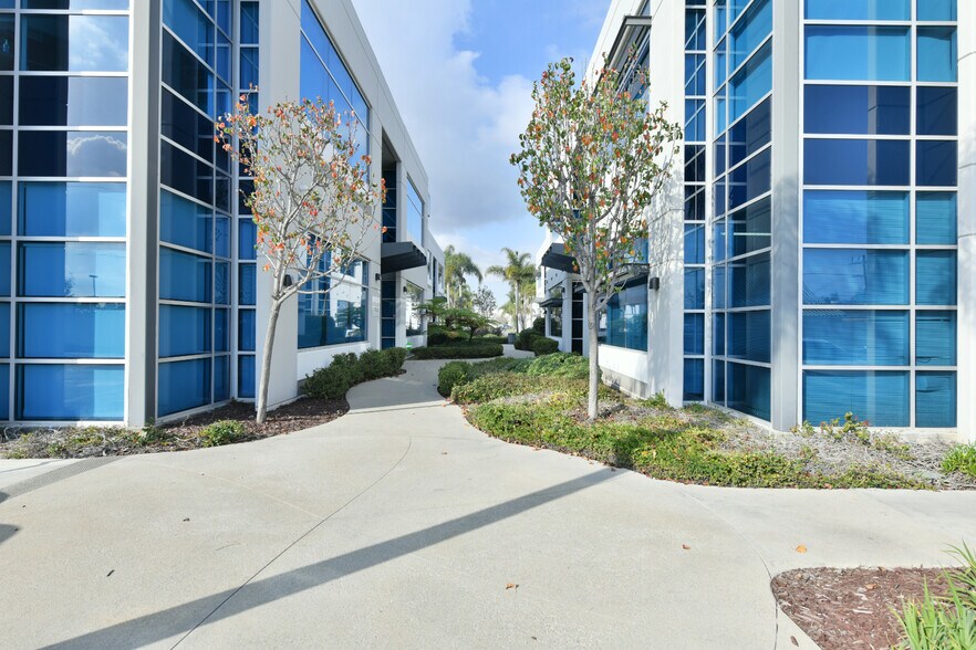 More Photos Of 19210 S Vermont Ave, Gardena Loft Creative Space For Sale