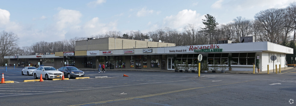 Primary Photo Of 95 Knollwood Rd, White Plains Unknown For Lease