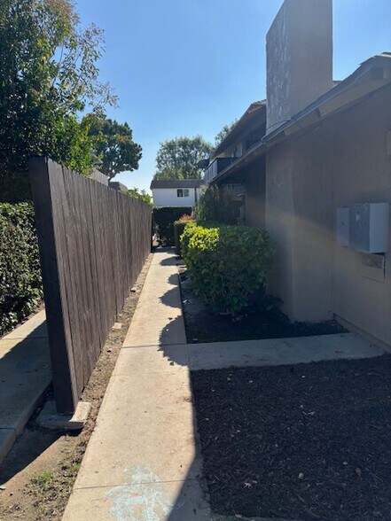 More Photos Of 2318 Franzen Ave, Santa Ana Apartments For Sale