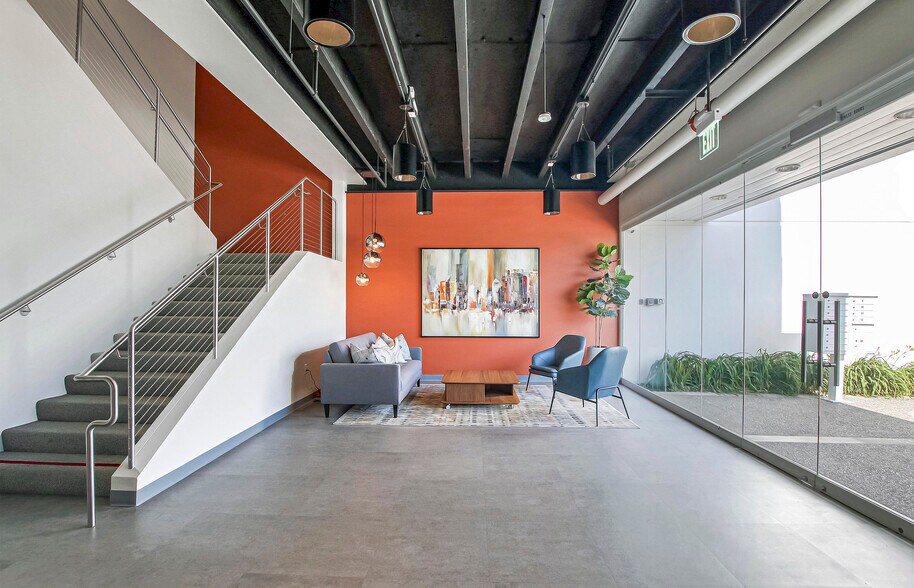 More Photos Of 125 Cremona Dr, Goleta Office Residential For Lease