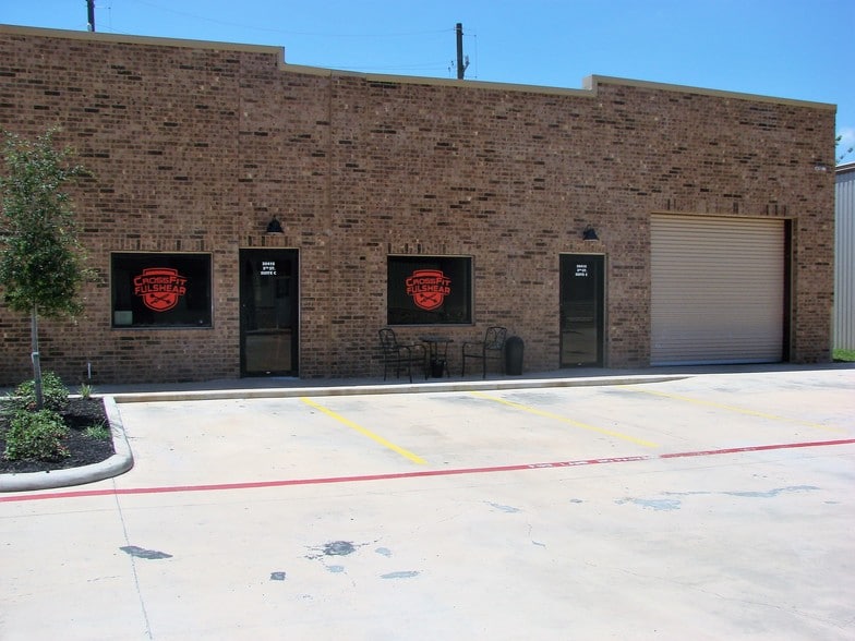 More Photos Of 30417 5th St, Fulshear Unknown For Lease