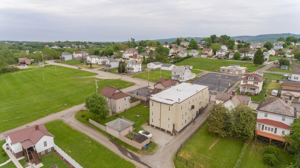 More Photos Of 277 N Gallatin Ave, Uniontown Apartments For Sale
