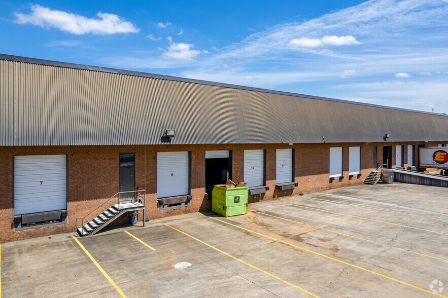 More Photos Of 4525 Frederick Dr SW, Atlanta Distribution For Lease