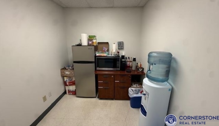 More Photos Of 1944 Cy Ave, Casper Storefront Retail Office For Sale