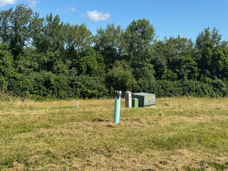 More Photos Of Sugartree Ln, Versailles Land For Sale