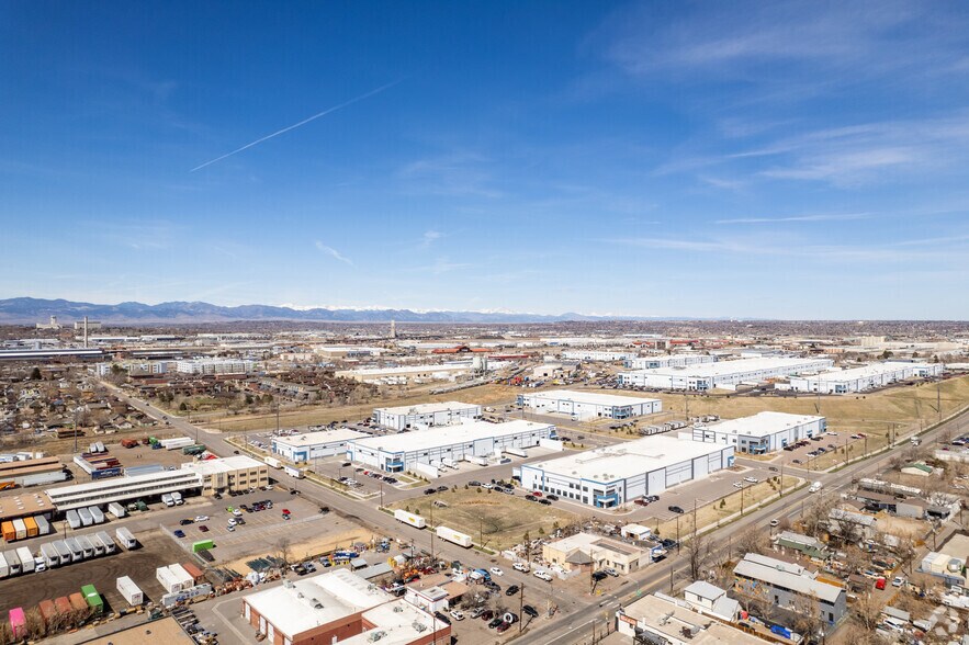 More Photos Of 490 E 52nd, Denver Warehouse For Lease