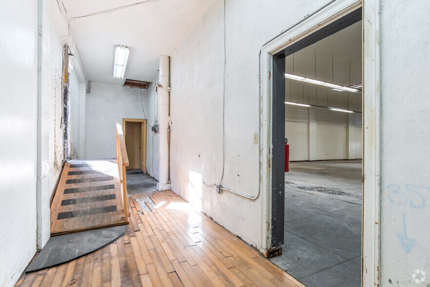 More Photos Of 2009 San Pablo Ave, Berkeley Freestanding For Lease
