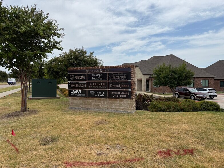 More Photos Of 4425 Plano Pkwy, Carrollton Medical For Lease