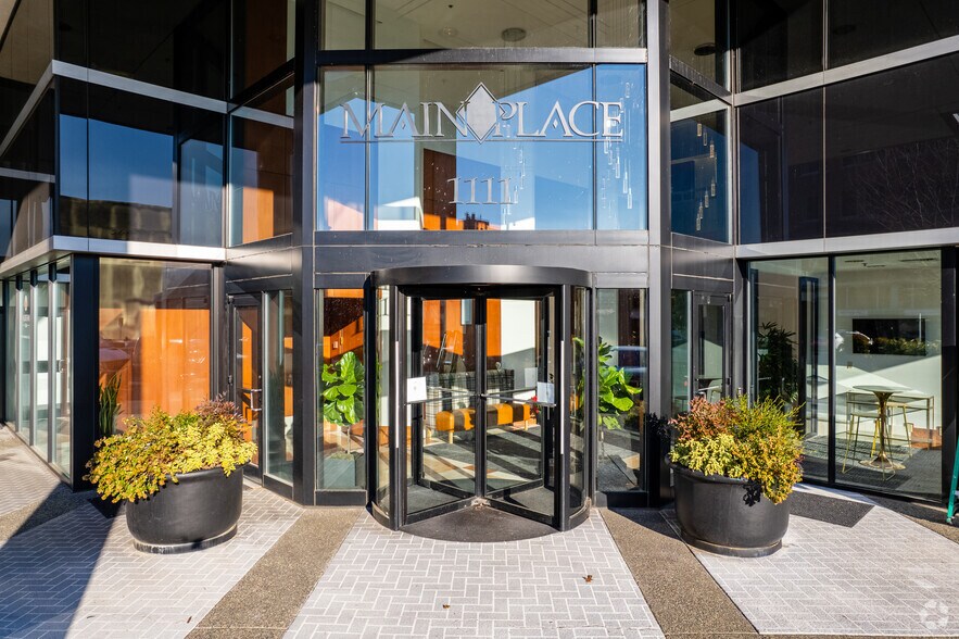 More Photos Of 1111 Main St, Vancouver Office For Lease