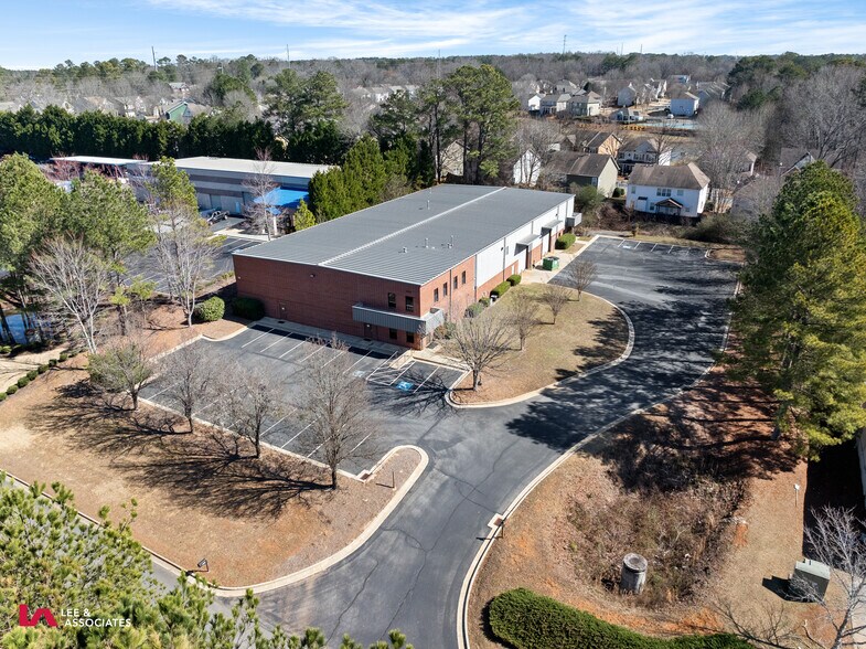 More Photos Of 4240 Industrial Center Ln, Acworth Warehouse For Sale