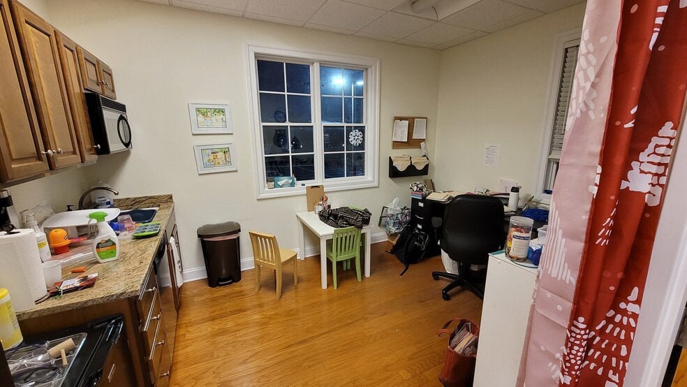 More Photos Of 14411 Justice Rd, Midlothian Medical For Lease