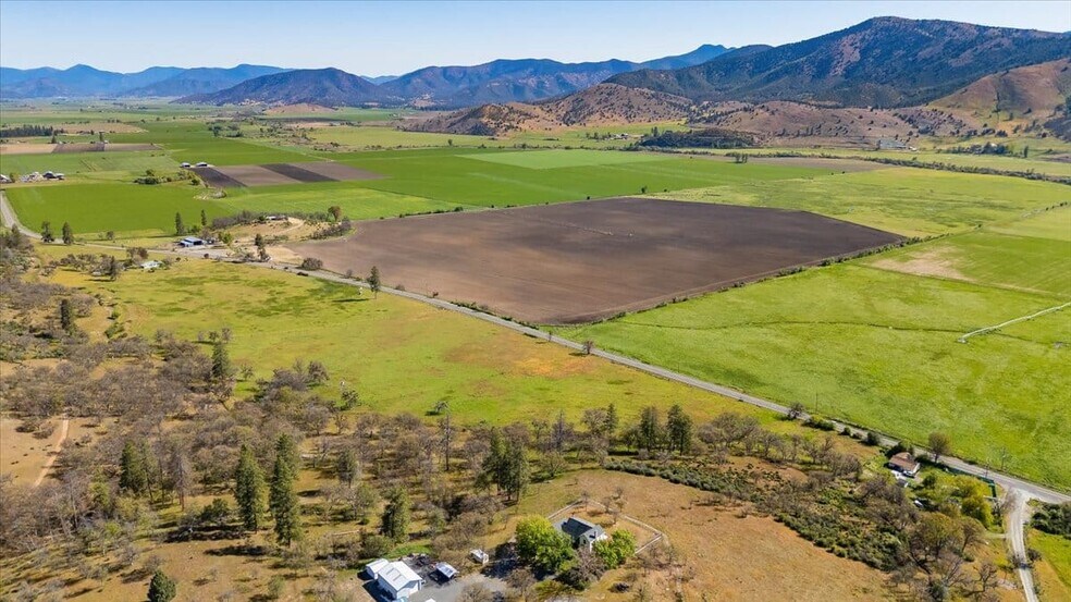 More Photos Of 3501 S State Highway 3, Etna Land For Sale