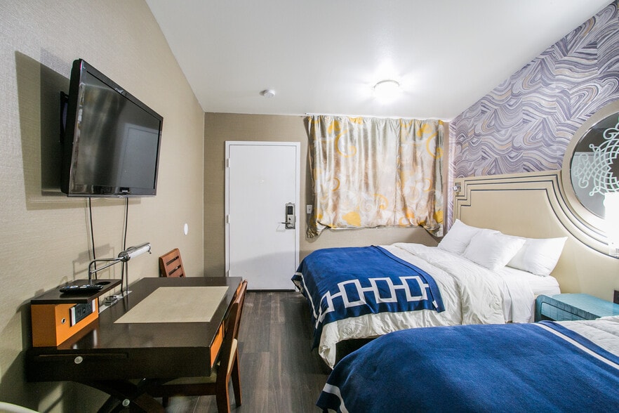 More Photos Of 2855 Fremont St, Las Vegas Hotel For Sale